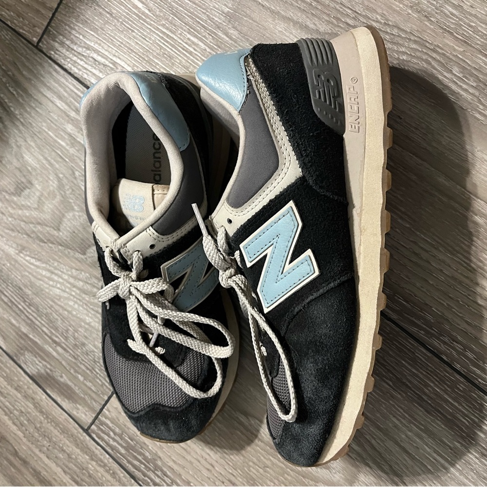 New Balance Sneakers